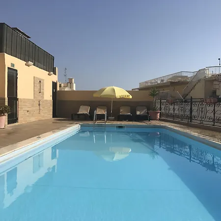 Szálloda The Windsor 4*