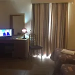 The Windsor מלון 4*