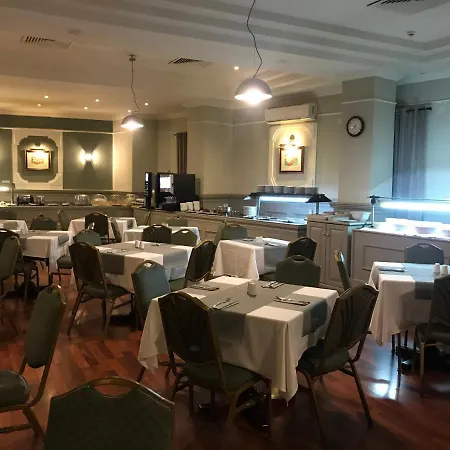 فندق The Windsor سليمة