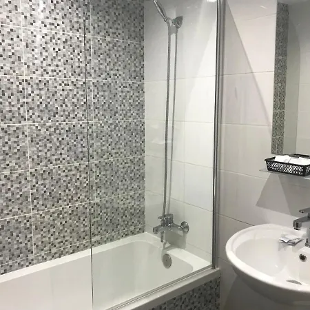 The Windsor סליאמה