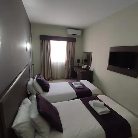 The Windsor 4* סליאמה