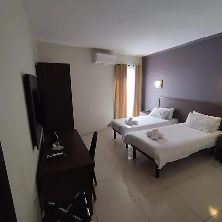 호텔 The Windsor 슬리에마