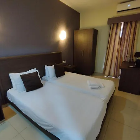 Ξενοδοχείο The Windsor 4*