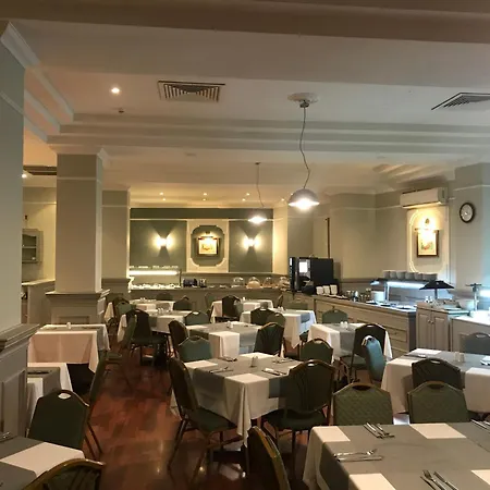 فندق The Windsor