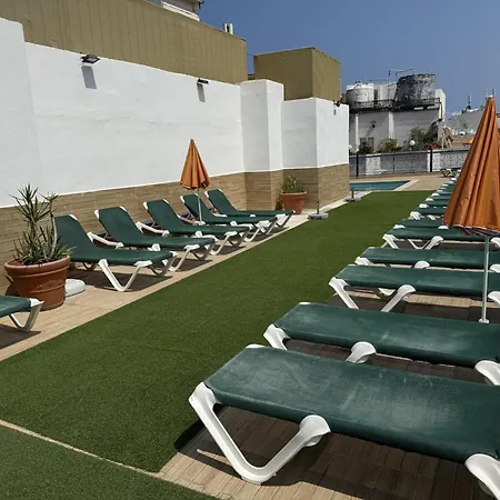 The Windsor Ξενοδοχείο 4*
