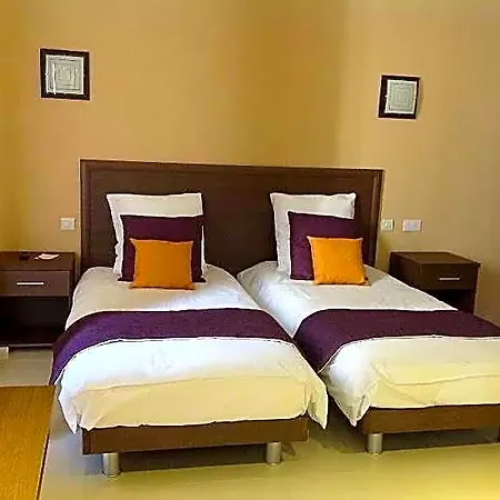 The Windsor 4*