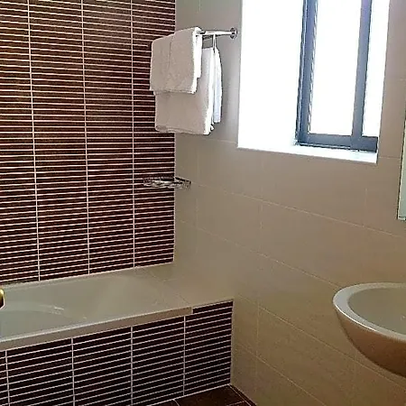 The Windsor 4*