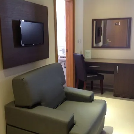 The Windsor 4* סליאמה