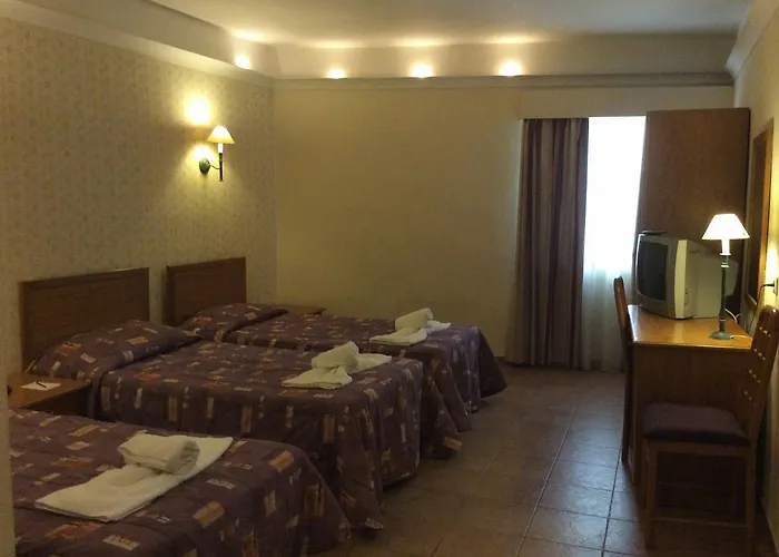 Отель The Windsor 4*