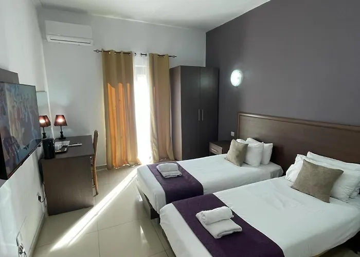 The Windsor מלון 4*