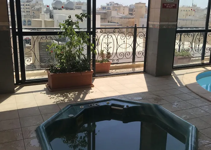 Ξενοδοχείο The Windsor 4*