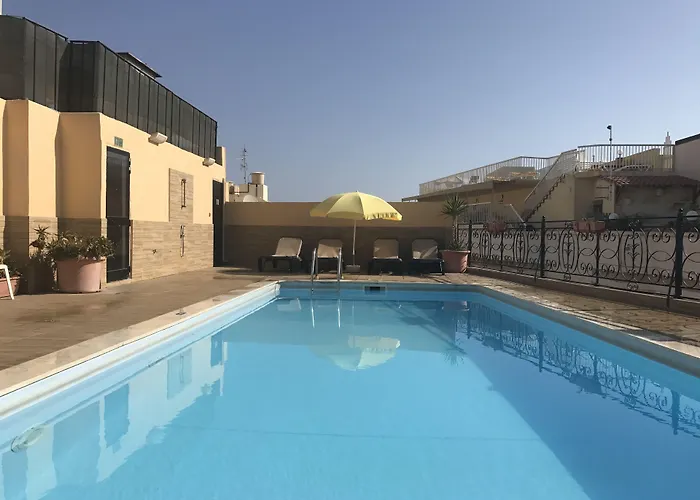 Ξενοδοχείο The Windsor 4*