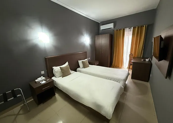 The Windsor מלון 4*